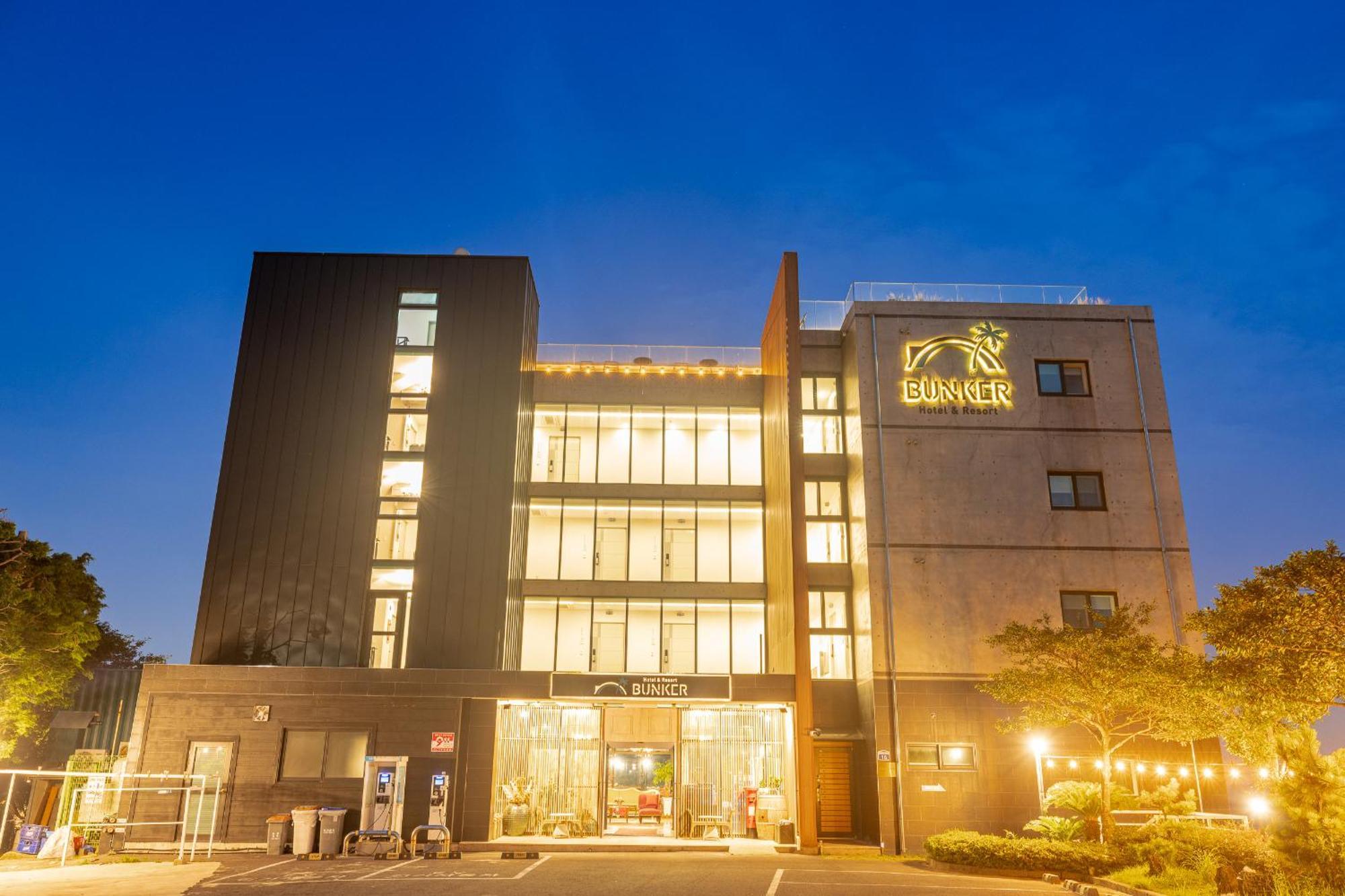 Jeju BunkerHotel&Resort Seogwipo Exterior foto